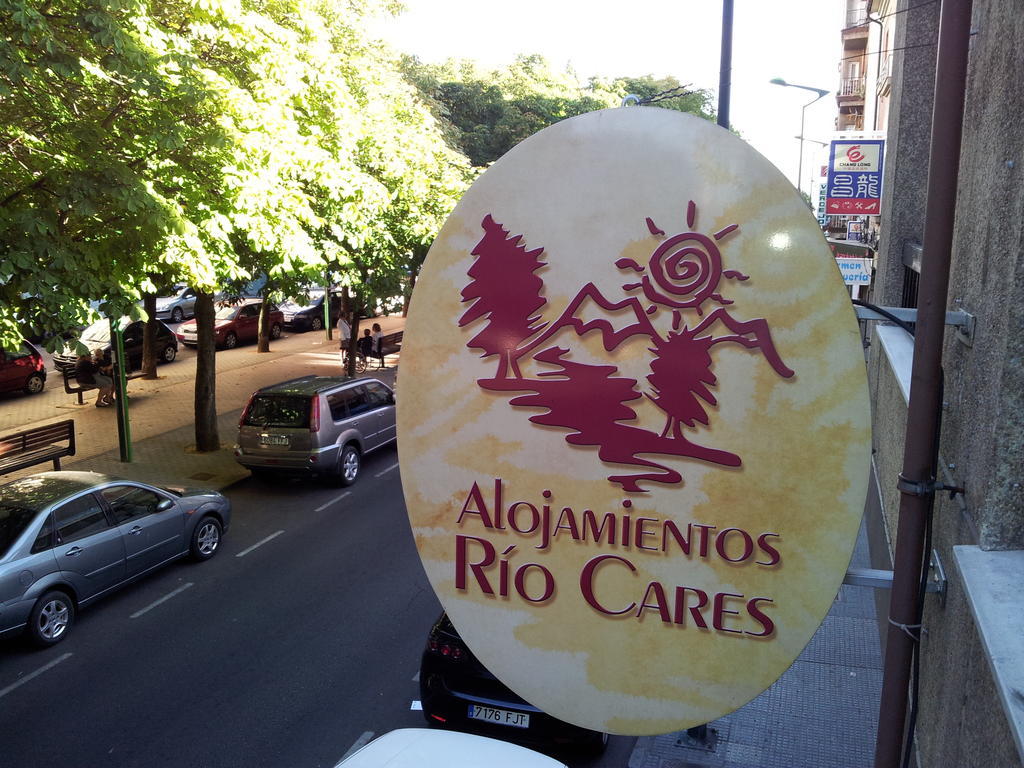 Alojamientos Rio Cares León Exteriör bild